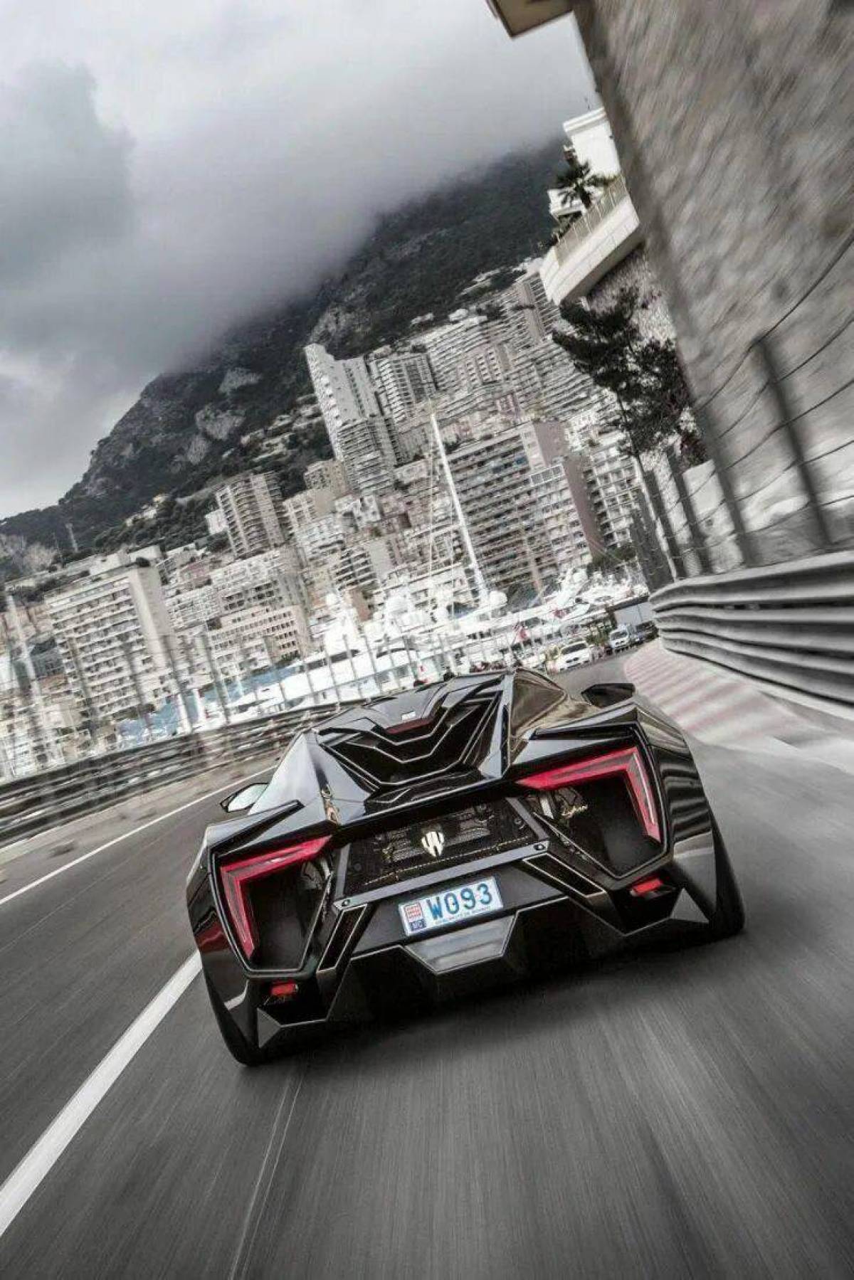 Lykan Hypersport 2021