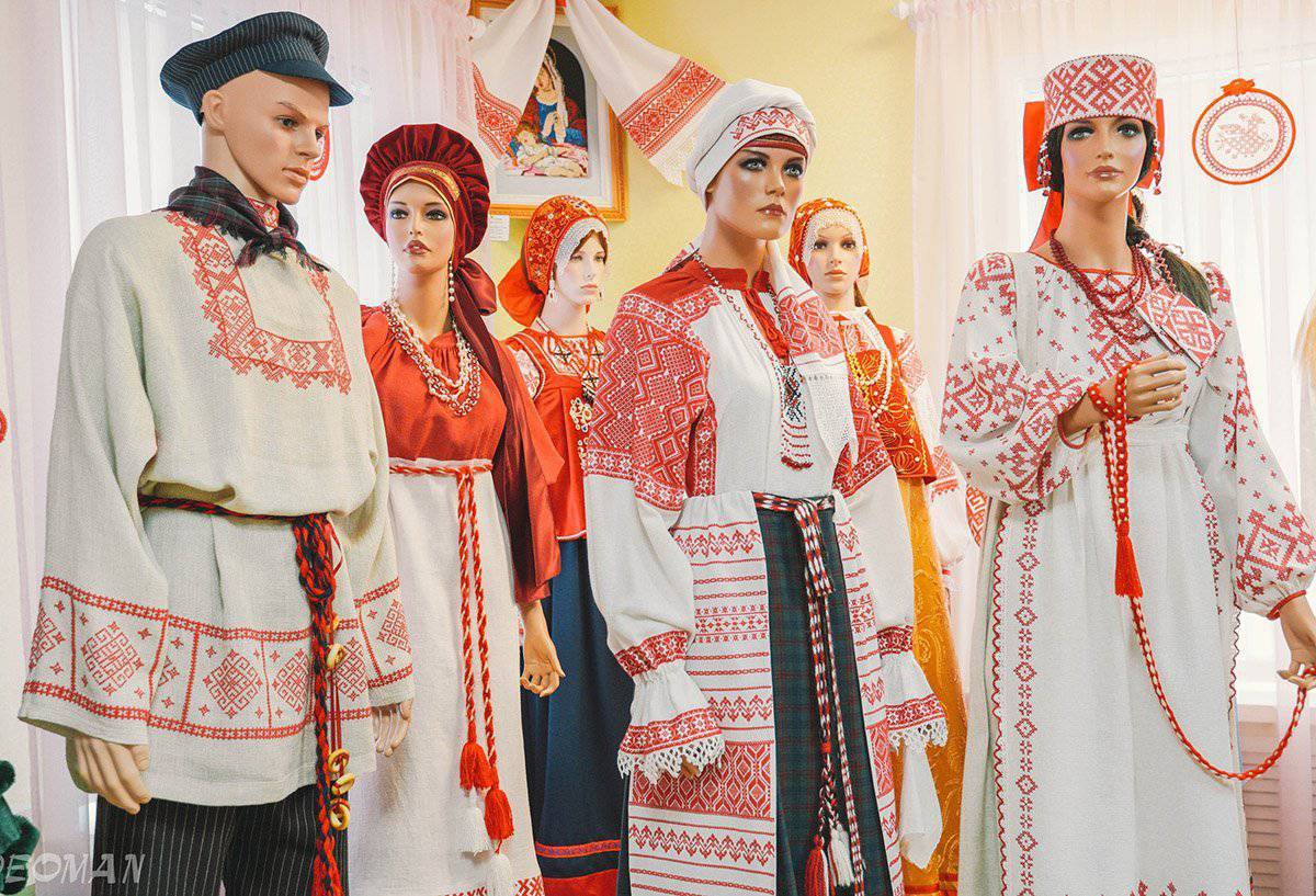 Мужской и женский русский народный костюм #29