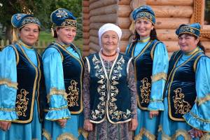 Раскраска татарский костюм национальный #16 #160510