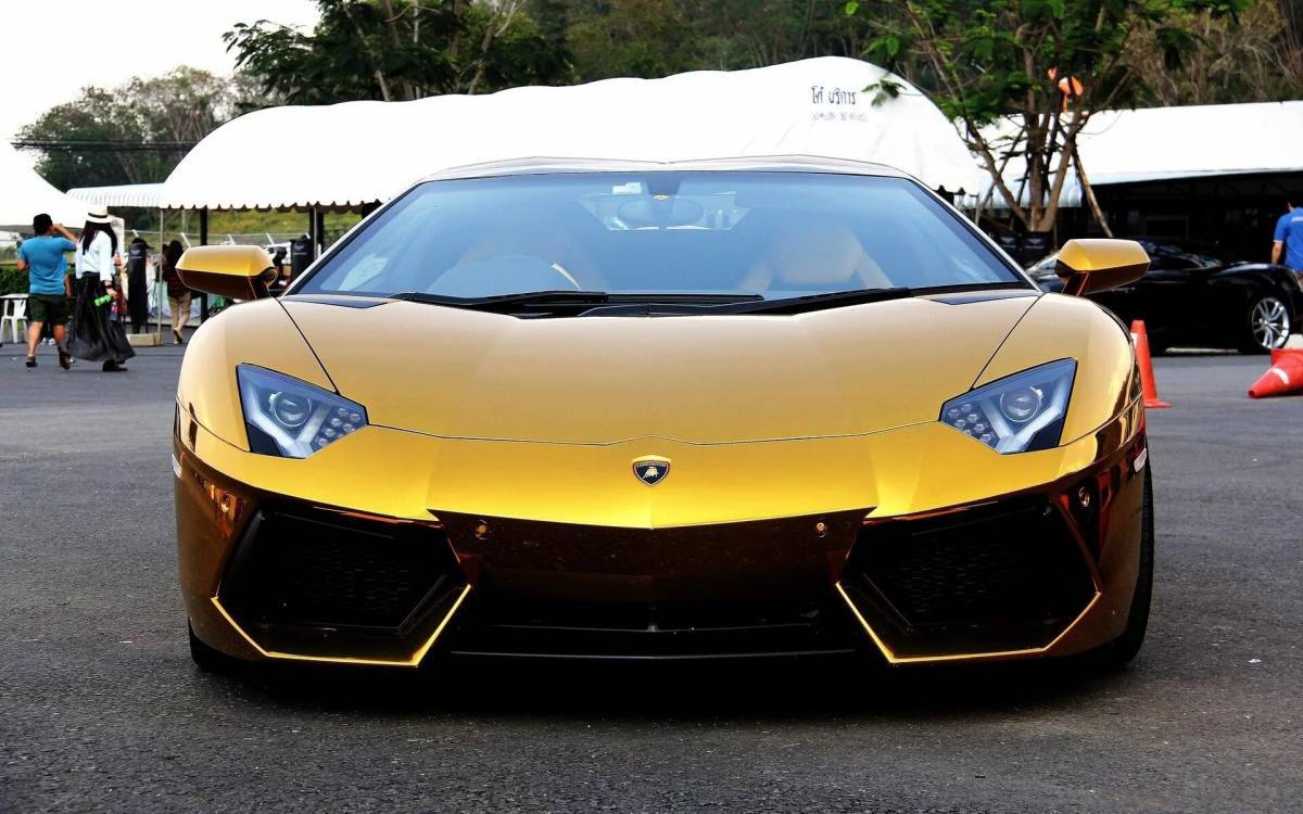 Lamborghini #28