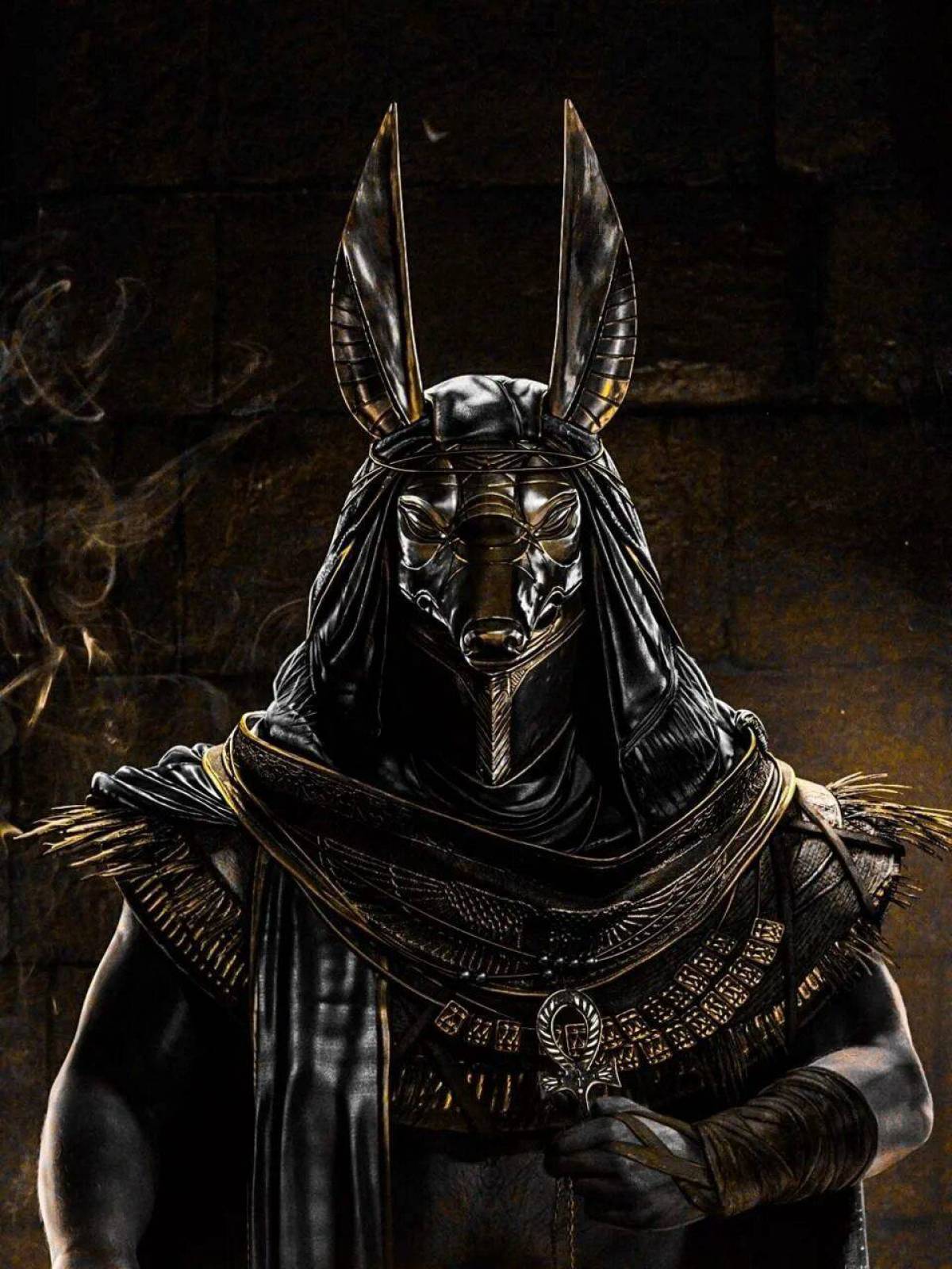 Anubis smokes