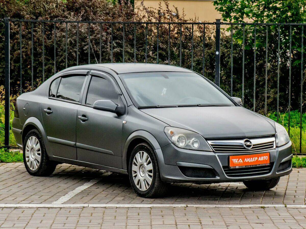 Покажи opel astra. Opel Astra h 2008 седан. Opel Astra 2006 седан. Opel Astra 2008 седан.