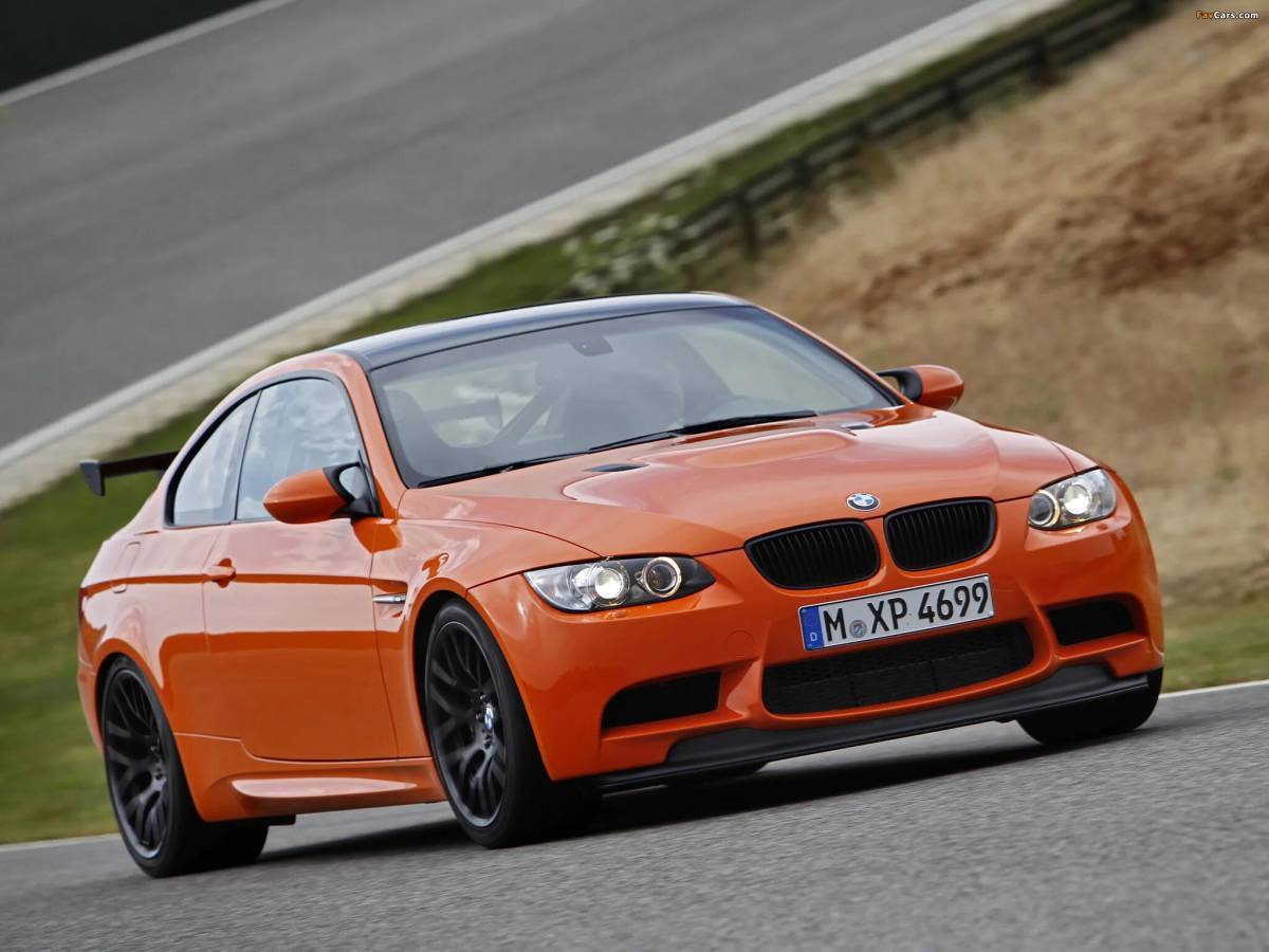 М с 1 8 новое. BMW m3 e92 GTS. BMW m3 1012. BMW m3 трехдверная. БМВ м3 2023.