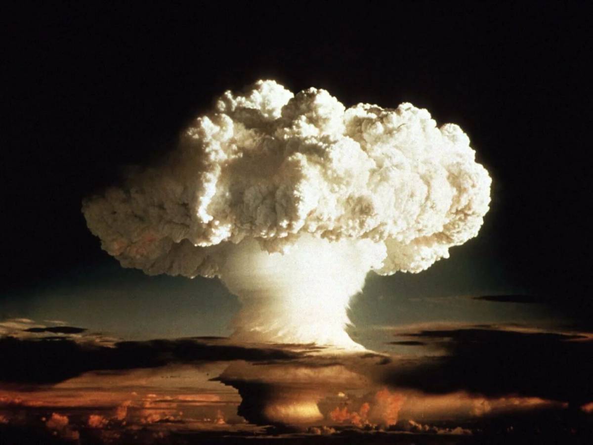 Бомба ядерная #18