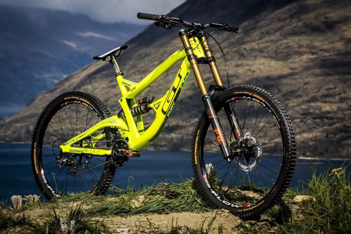 Двухподвес gt Fury 2015. Gt двухподвес 2020 Fury Team. Двухподвес Kona Downhill. Gt двухподвес 2021.