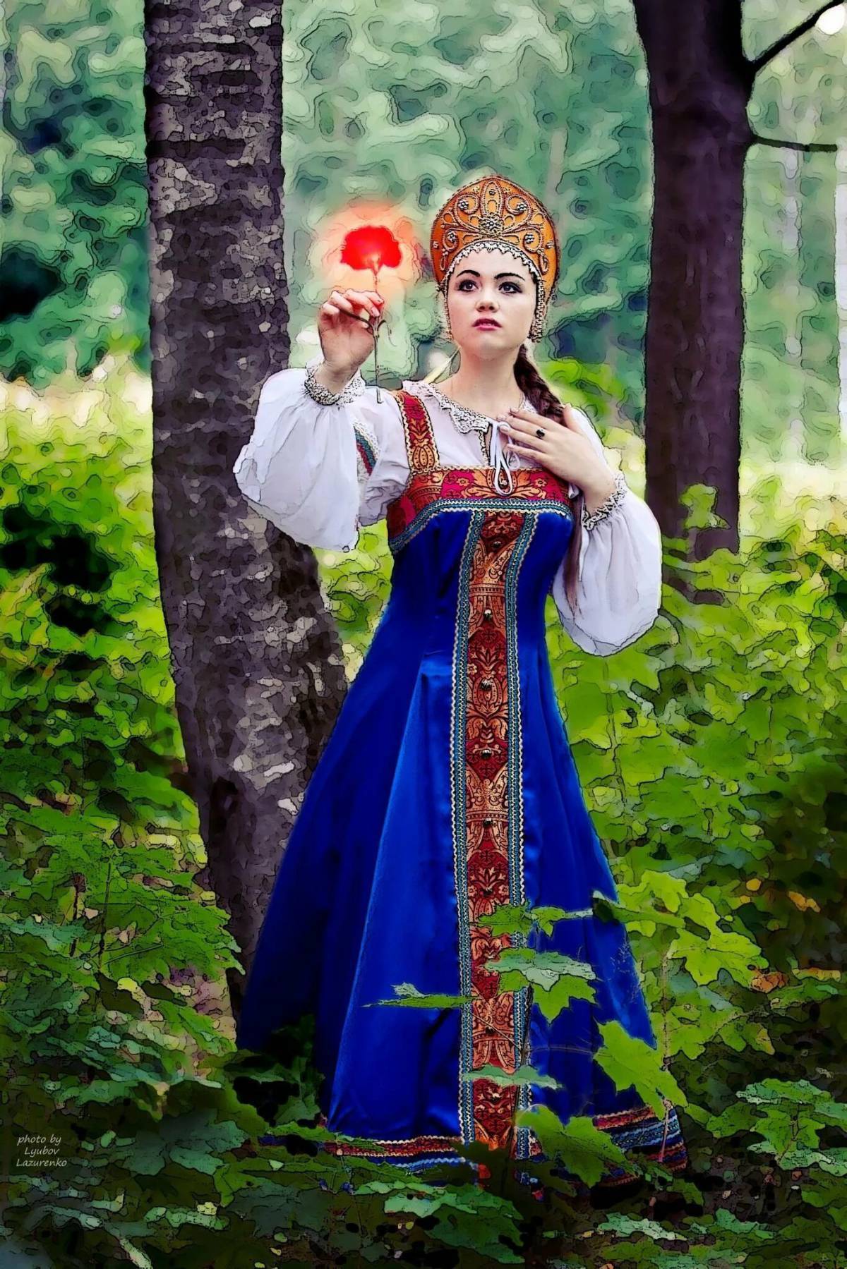 Девушка в русском народном костюме #26