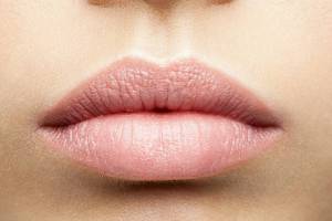 Раскраска губы красивые #4 #256852