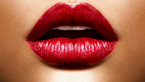 Раскраска губы красивые #13 #256861