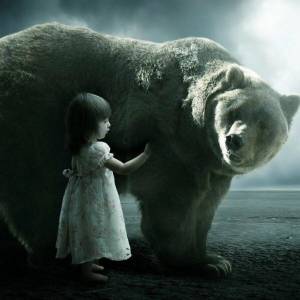 Раскраска девочка с медведем #10 #259474