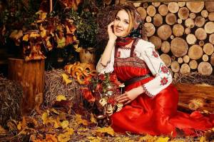Раскраска девушка в русском народном костюме #24 #259877