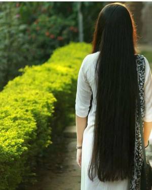 Раскраска девушки с длинными волосами #17 #260436