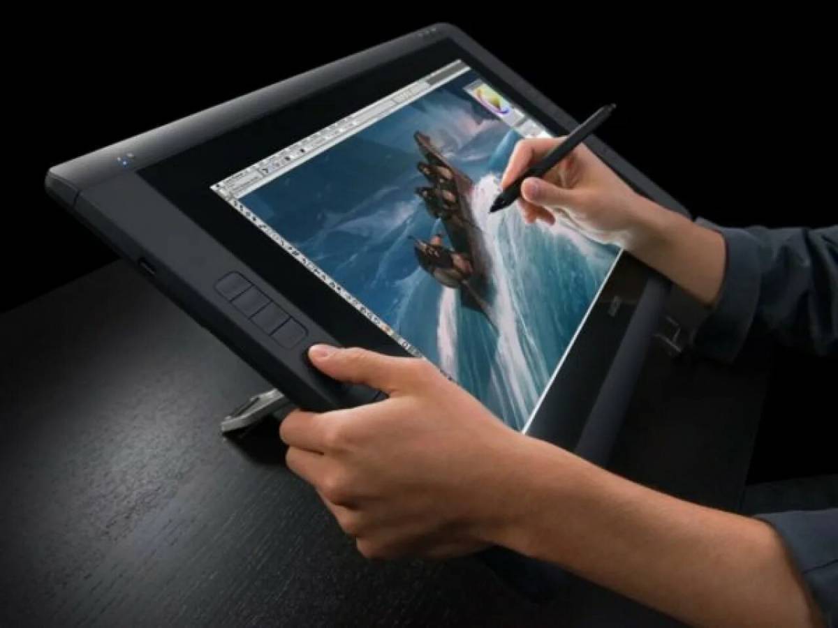 Графический компьютер. Wacom Cintiq 22hd Touch. Wacom Cintiq 22hd dtk-2200. Wacom Cintiq 22. Графический планшет Wacom Cintiq 22, черный.