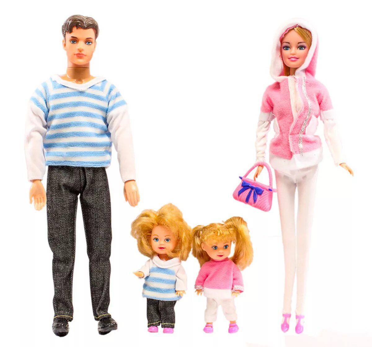 Купить игрушку папа. Куклы Барби и Кен с дочками. Семья Барби Кен и дочка. Набор кукол семья. Кукла папа и мама.