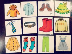 Раскраска для детей по теме одежда обувь головные уборы #30 #285741