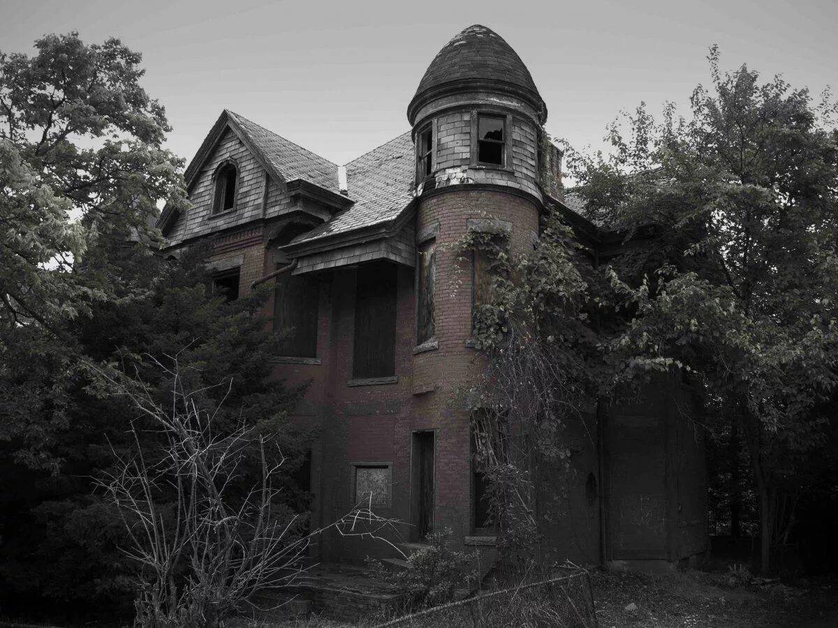 Дом с привидениями #11