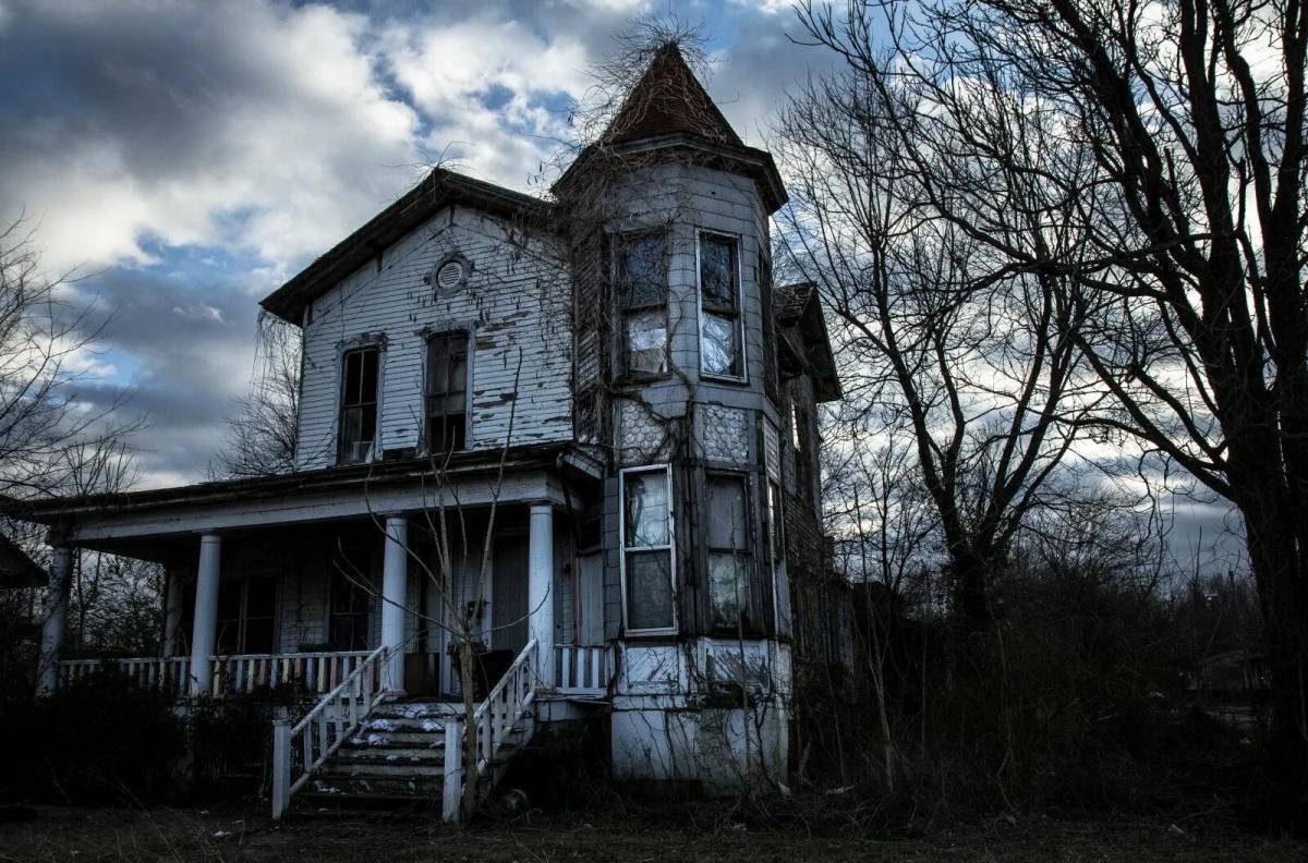 Дом с привидениями #35
