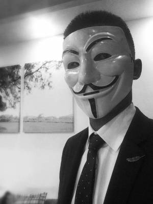 Раскраска идеи для маски анонимуса #22 #325355