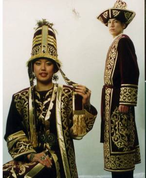 Раскраска казахская национальная одежда #17 #330456