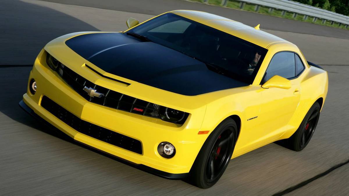 Chevrolet Camaro спортивная