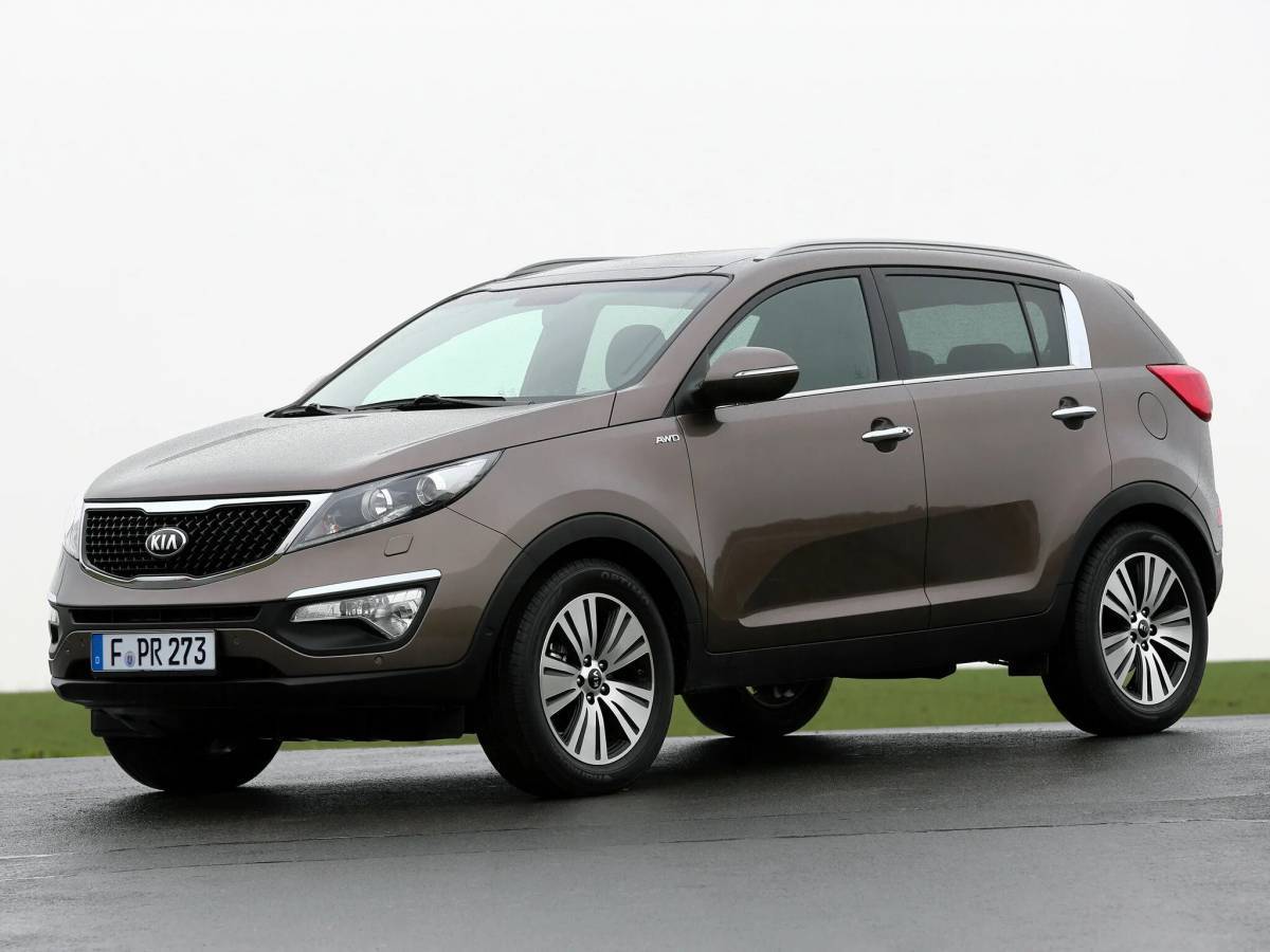 Спортейдж 3 года выпуска. Kia Sportage 2014. Kia Sportage 2013. Киа Спортейдж 2014. Kia Sportage 3.
