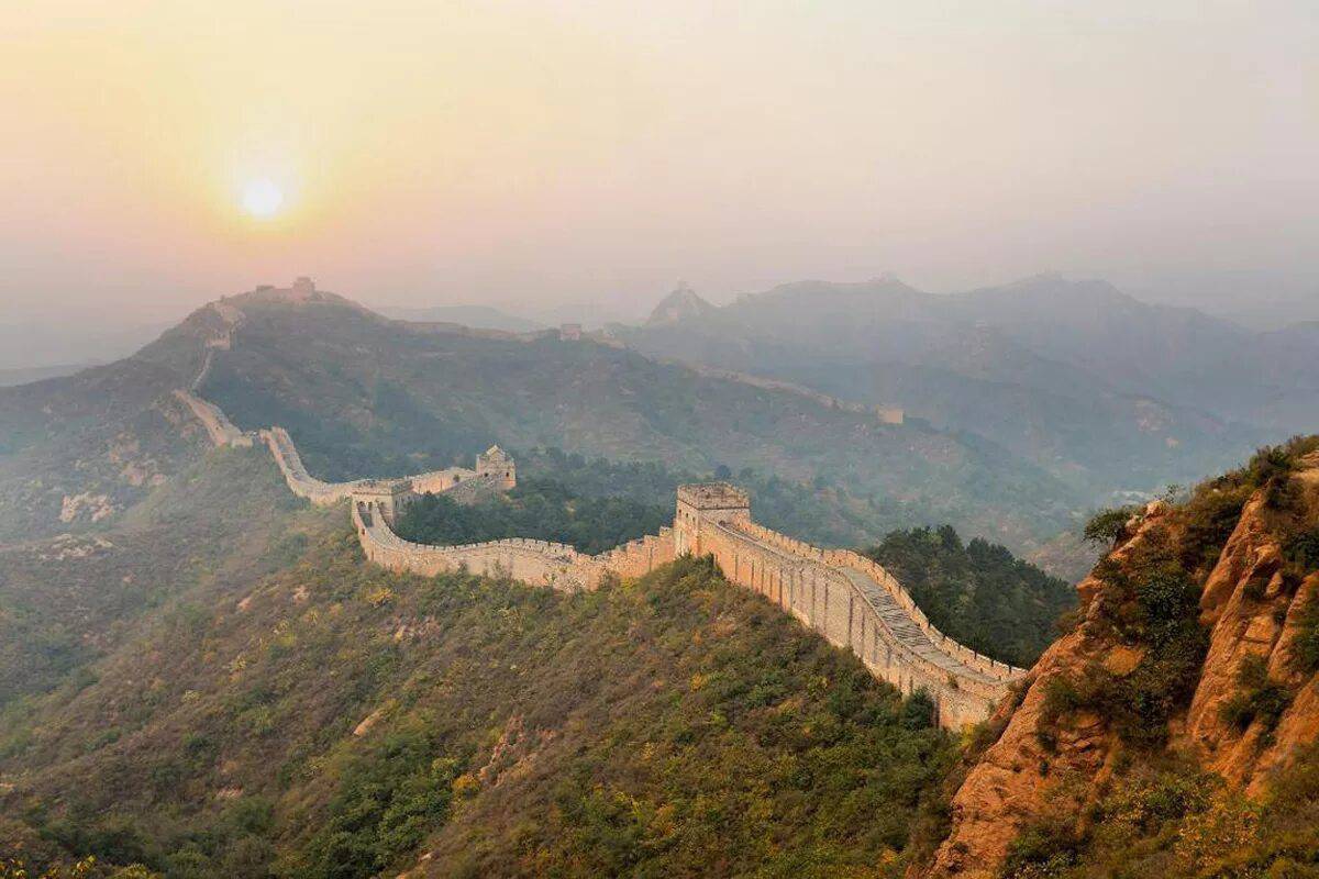 Китайская стена достопримечательность. Китай Великая китайская стена. Бадалин Пекин. 2. Великая китайская стена, Китай. Великая китайская стена Хунань.