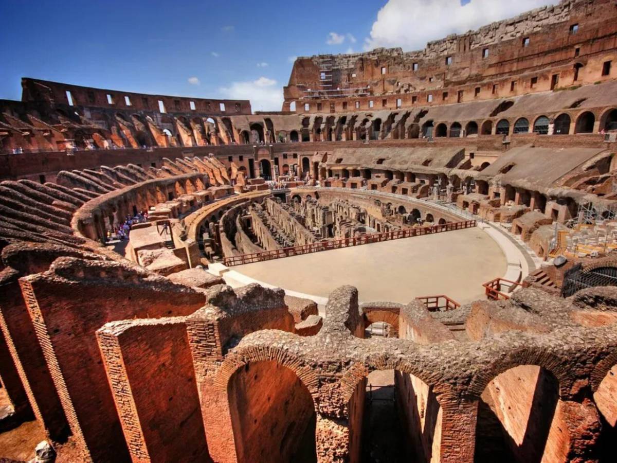 Colosseum. Римский амфитеатр Колизей. Древнеримский амфитеатр Колизей (Рим, Италия). Рим Колизей Арена. Колизей в Риме 2022.