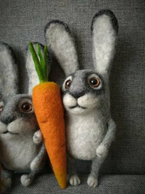 Раскраска кролик с морковкой #14 #356549
