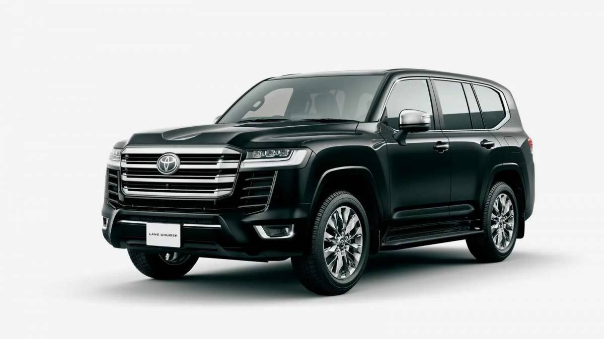 Toyota Land Cruiser 300 Black