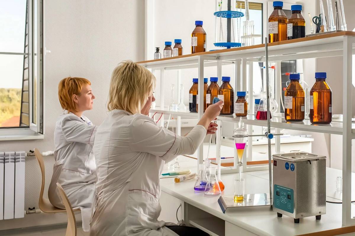 референтная лаборатория это. Bsl 3 лаборатории. научная лаборатория. лаборатория 2. двумя лабораториями.