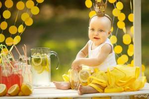 Раскраска малыш в желтом #5 #380891