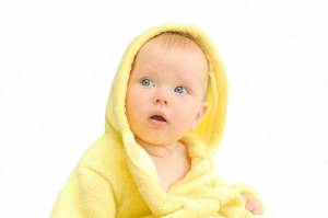 Раскраска малыш в желтом #18 #380904