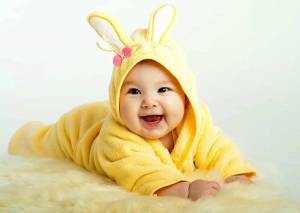 Раскраска малыш в желтом #22 #380908