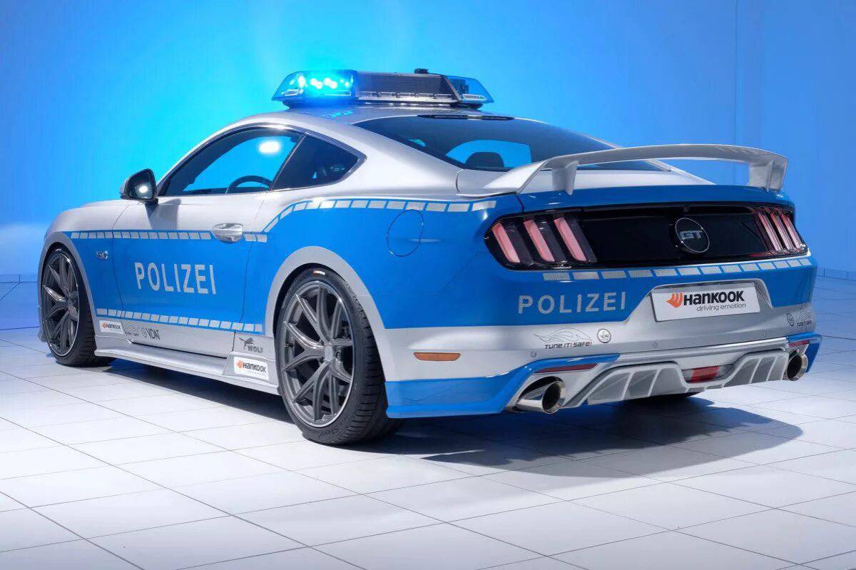Полицейская машина форд. Полицейский Форд Мустанг gt. Ford Mustang gt полиция. Ford Mustang 2016 Police. Ford Mustang Shelby gt500 полицейский.