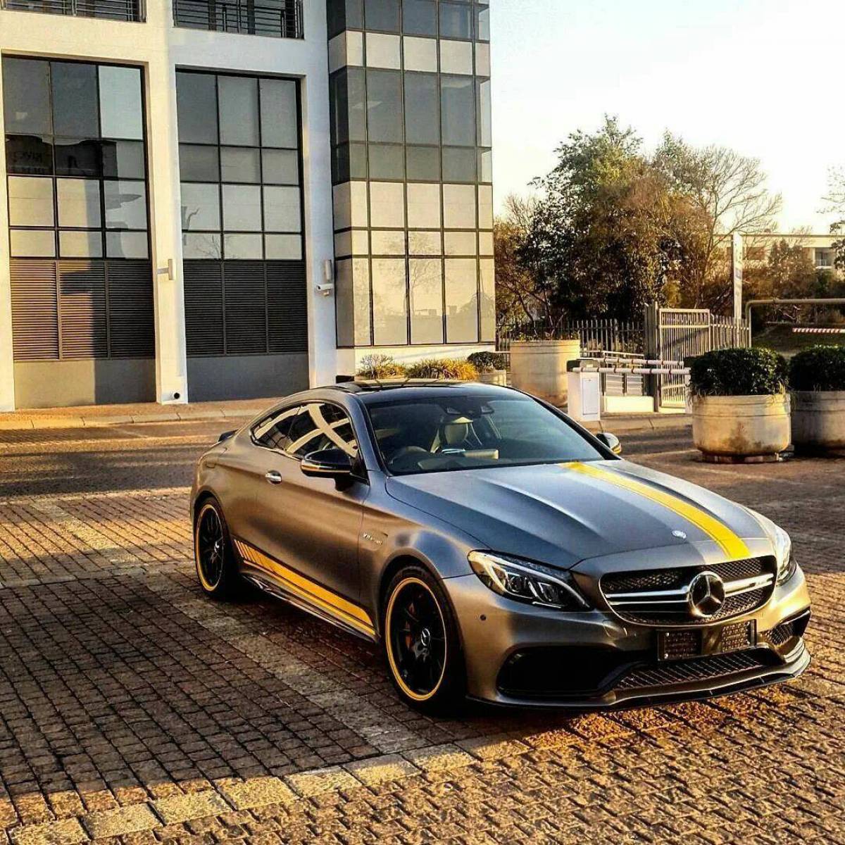 Купить Машину Мерседес Amg